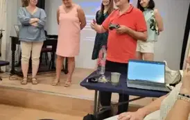 Uczestnicy kursu podczas zajęć