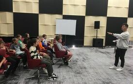 Studio w kt&oacute;rym są nagrywane słuchowiska i koncerty