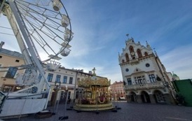 Rzeszowski Jarmark Bożonarodzeniowy- karuzelowe szaleństwo