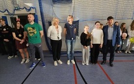 Dyrektor, nauczyciele oraz uczniowie biorący udział w Dniu Otwartym