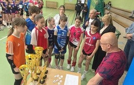 Kapitanowie drużyn podczas losowania grup