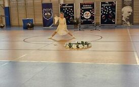 Uczennica z klasy 3 a wykonująca taniec pod tytułem Show Dance