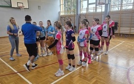 Podsumowanie turnieju, wręczenie dyplomu, medali, puchar&oacute;w