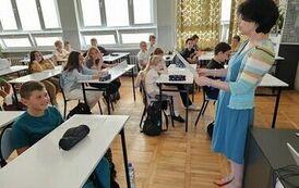 Lekcja języka francuskiego i hiszpańskiego w klasie 5 C
