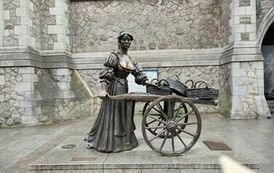 Pomnik Molly Malone &ndash; symbolu Dublina