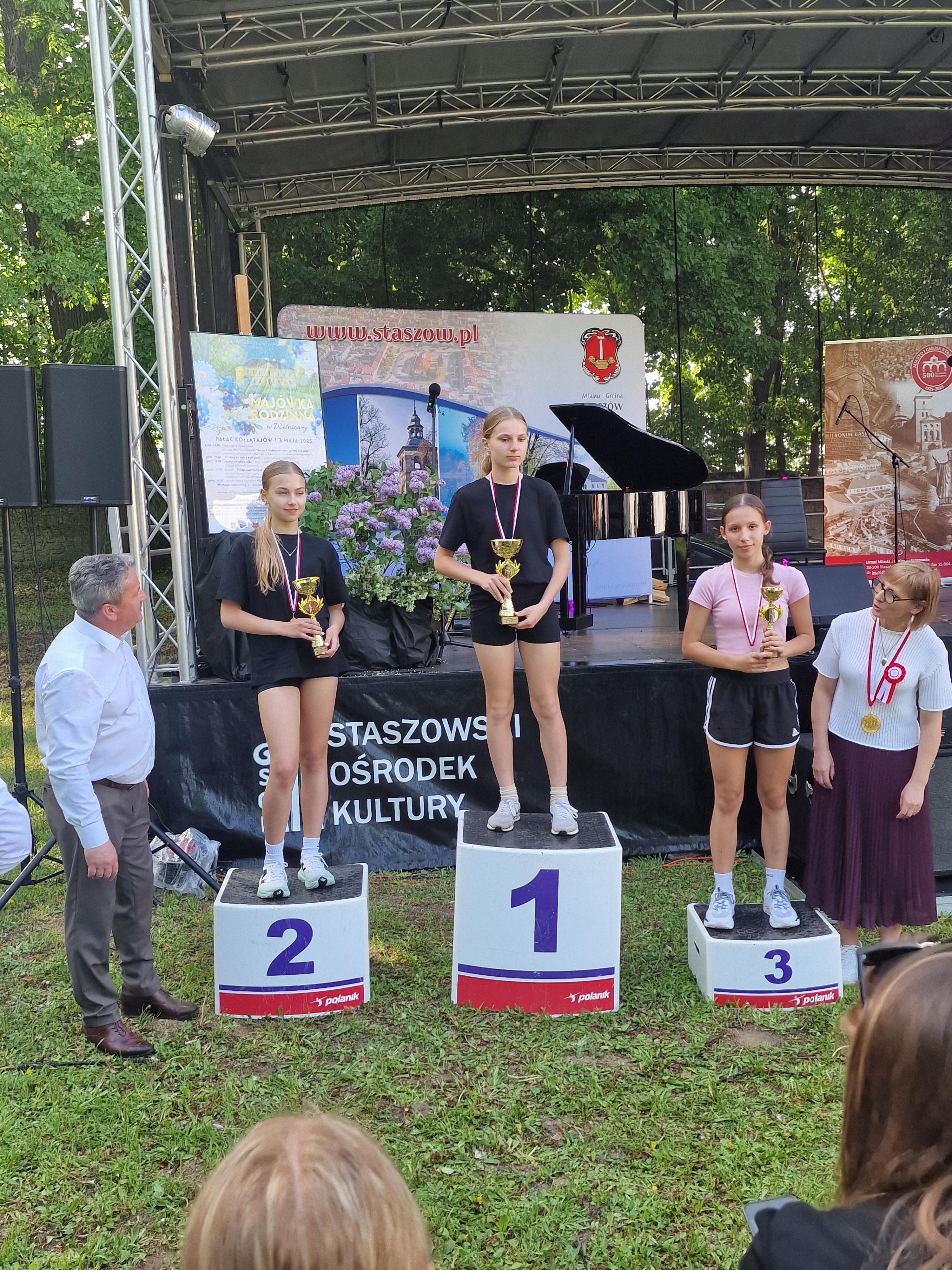 Lena Golonka na&nbsp;podium