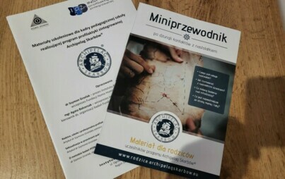 Materiały szkoleniowe dla rady pedagogicznej i rodziców