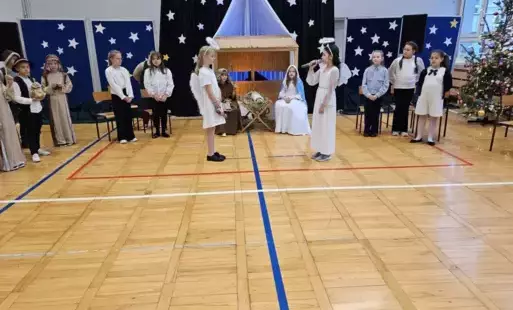 Zdjęcie do Jasełka Bożonarodzeniowe - klasa 3 C