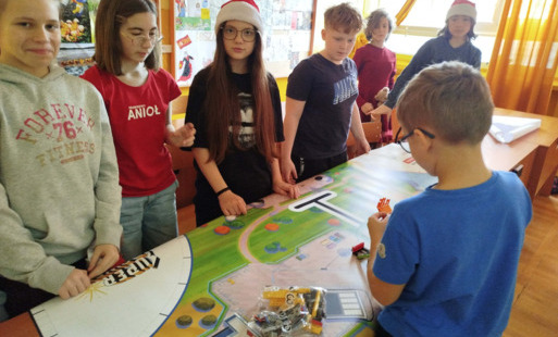 Zdjęcie do Szkoła Podstawowa nr 2 w Staszowie w og&oacute;lnopolskim projekcie OZEdukacja